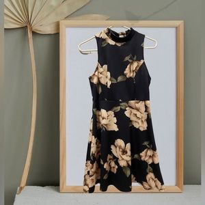 SOPRANO Women’s Midi Dress